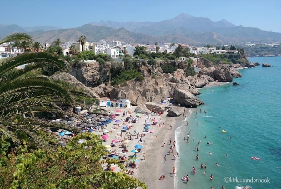 Chez Alison! Central nerja apt Kültér fotó