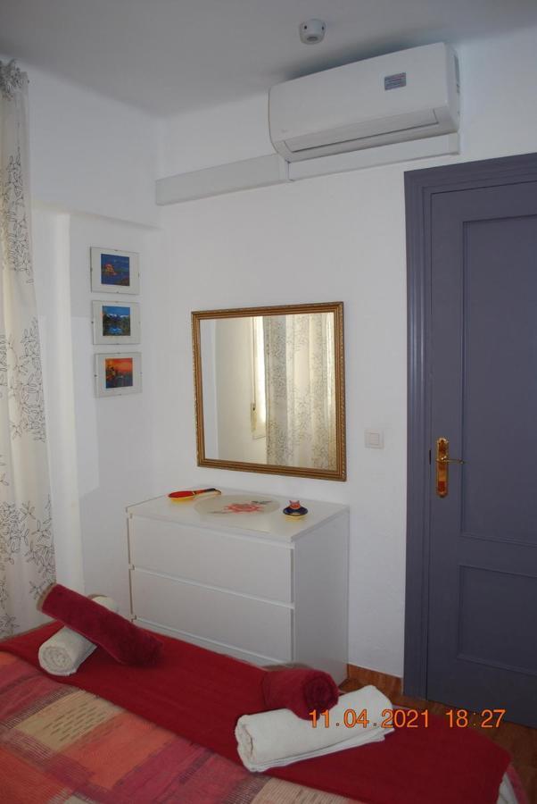 Chez Alison! Central nerja apt Kültér fotó